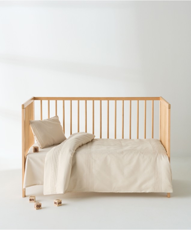 WHISPER 12  BABY SHEETS WITH PLEATS 3PCS SET Nursery sets