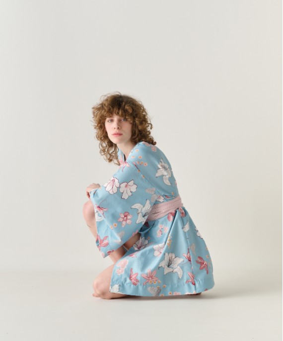 LOUNGEWEAR