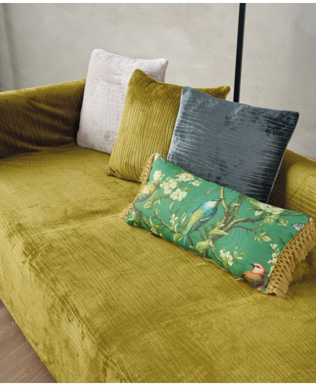 KAMERON 36 3 SEAT SOFA THROW Throws