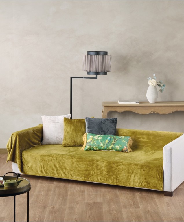 KAMERON 36 3 SEAT SOFA THROW Throws