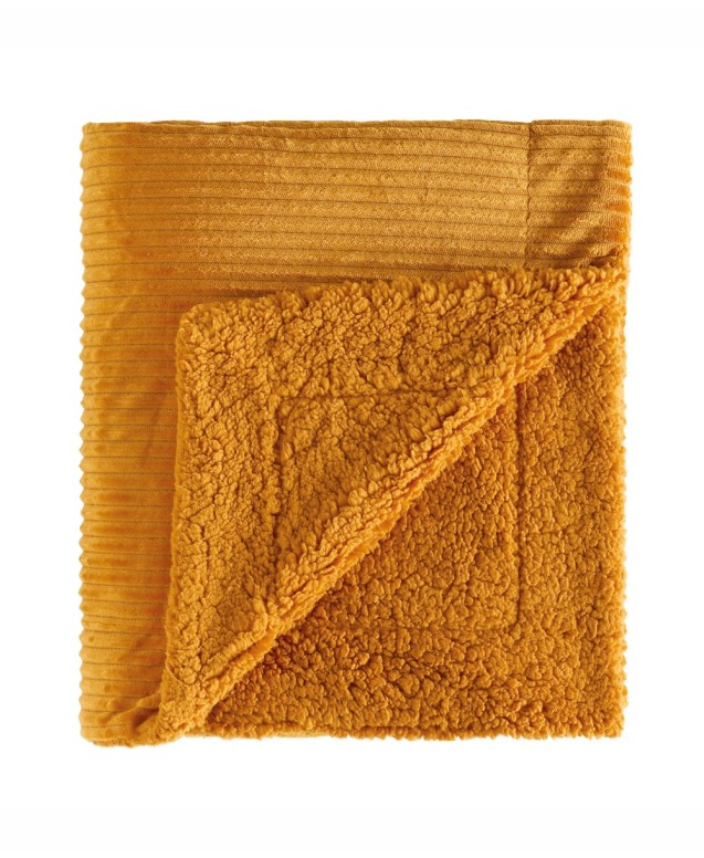 SPENCER 11 SEMIDOUBLE SIZED FUR BLANKET Semi double sized blankets
