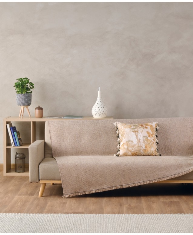 TURA 18 2 SEAT SOFA THROW Throws