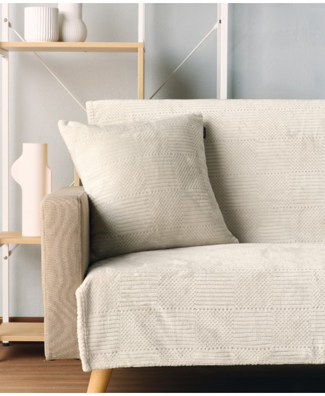SYDNEY 12 3 SEAT SOFA THROW  Throws