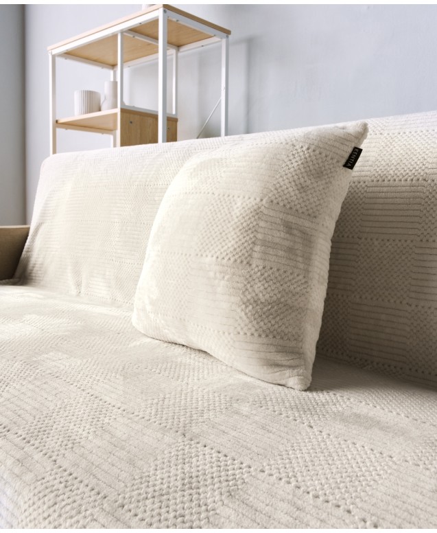 SYDNEY 12 2 SEAT SOFA THROW  Throws