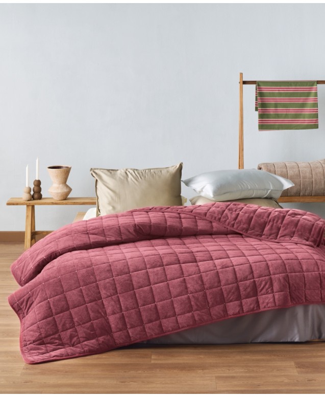 SUTTON 05 KING SIZED DUVET  King Sized duvets