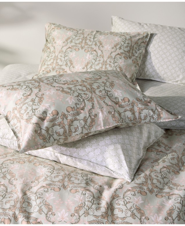 CRESSIDA 21 QUEEN SIZED DUVET queen sized duvets