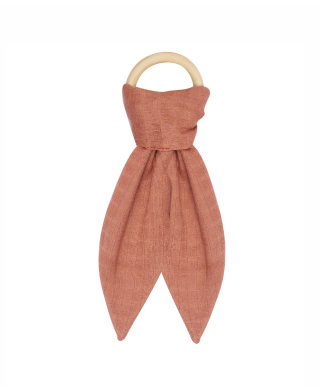 YN 25 ORANGE TEETHING TOY