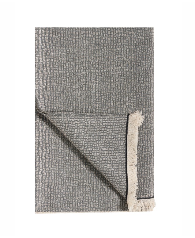 SERPANTINE 04 2 SEAT SOFA THROW  Throws