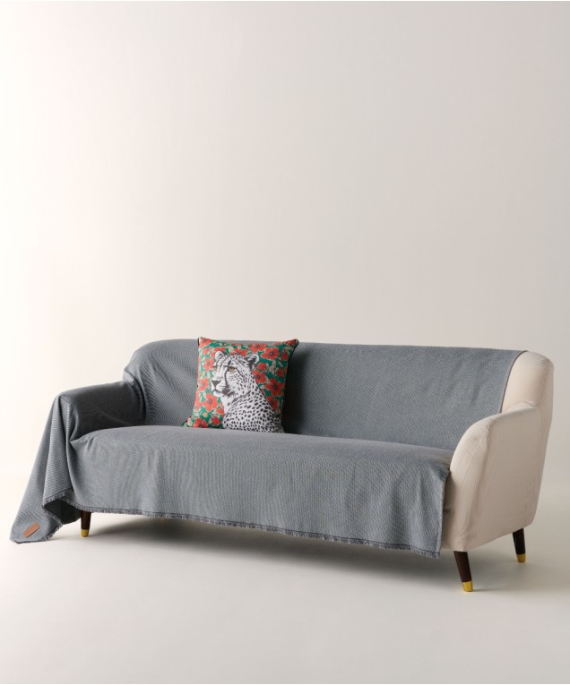 EVERAN 22 ARMCHAIR THROW