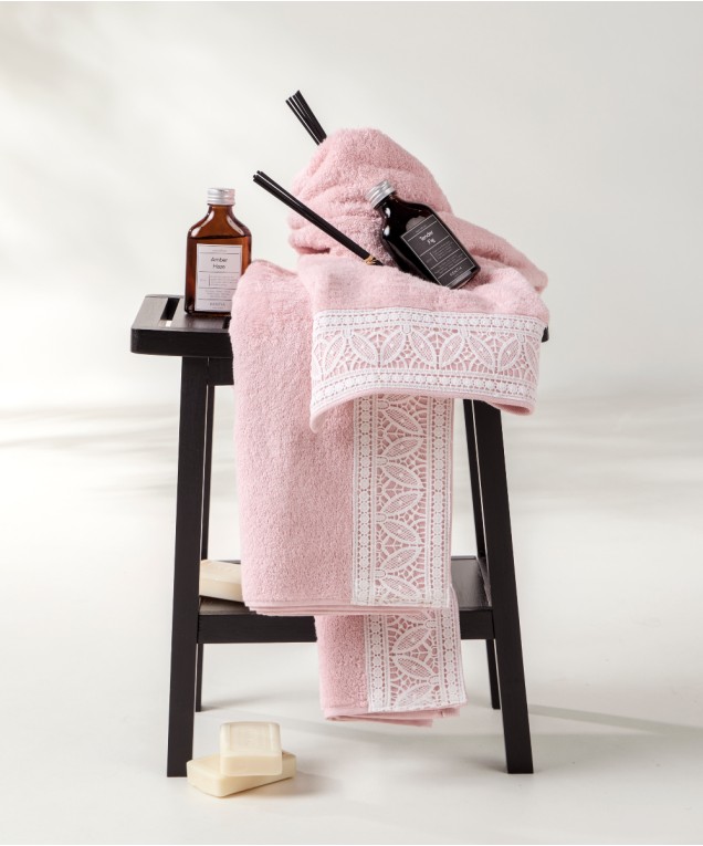 KRISTIAN 3PCS SET TOWELS (BODY- FACE- HAND) KRISTIAN 3PCS SET TOWELS (BODY- FACE- HAND)