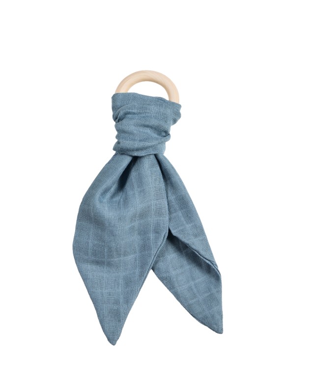 YN 26 BLUE TEETHING TOY