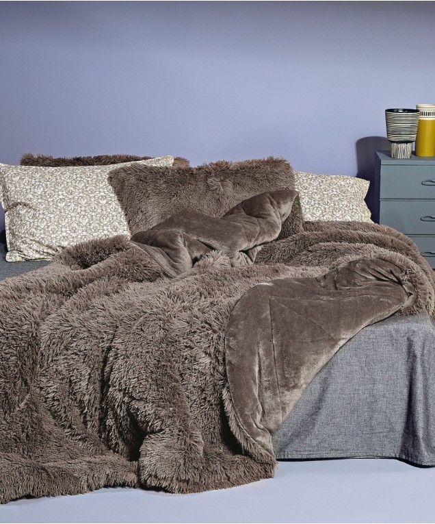 CALORE 26 QUEEN SIZED ECO FUR DUVET queen sized duvets