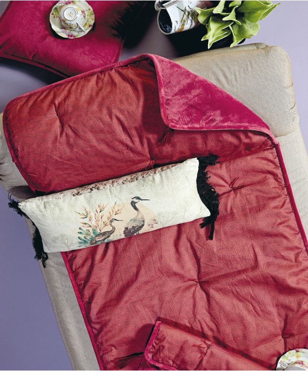 YORICK 1840 FUTON 75X160 Throws YORICK 1840 FUTON 75X160 Throws