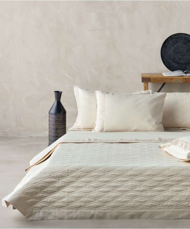 CORALINE QUEEN SIZED QUILT 3PCS SET 