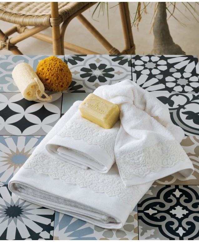 HERMIONE 3 PCS SET TOWELS (BODY- FACE- HAND) Towels