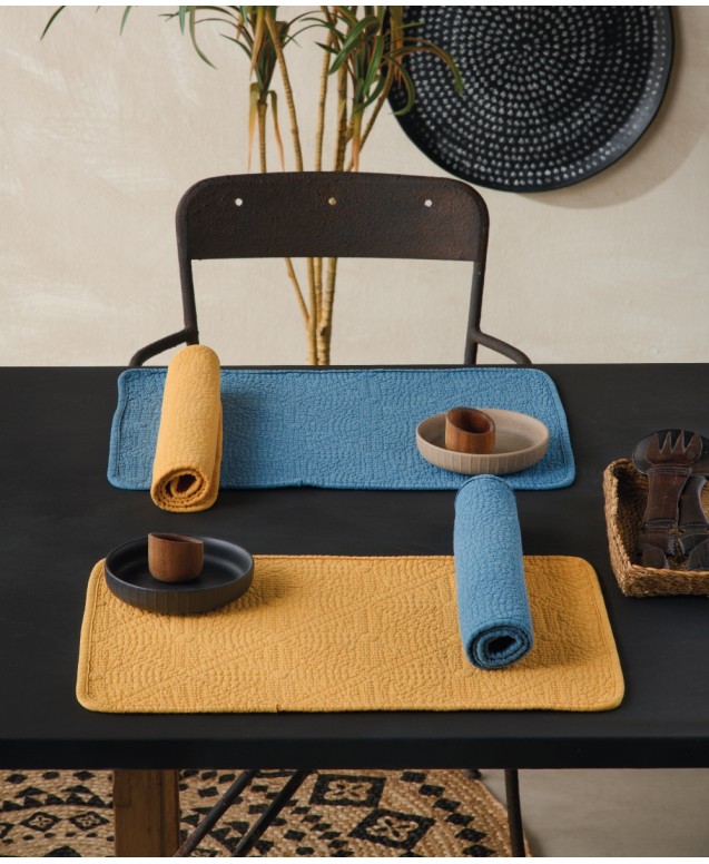 FUSION 242-01 2 PCS SET PLACEMAT Placemats